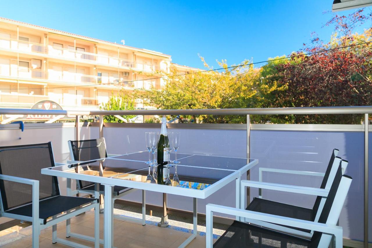 Uhc Playa Dorada Apartament *
